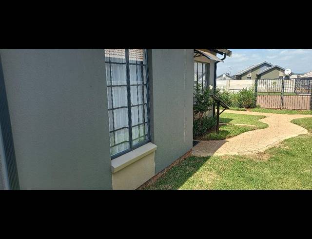 2 BEDROOM HOUSE FOR SALE IN SKY CITY